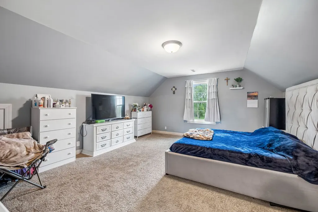 592 Twin Oak Drive Murfreesboro TN 37130