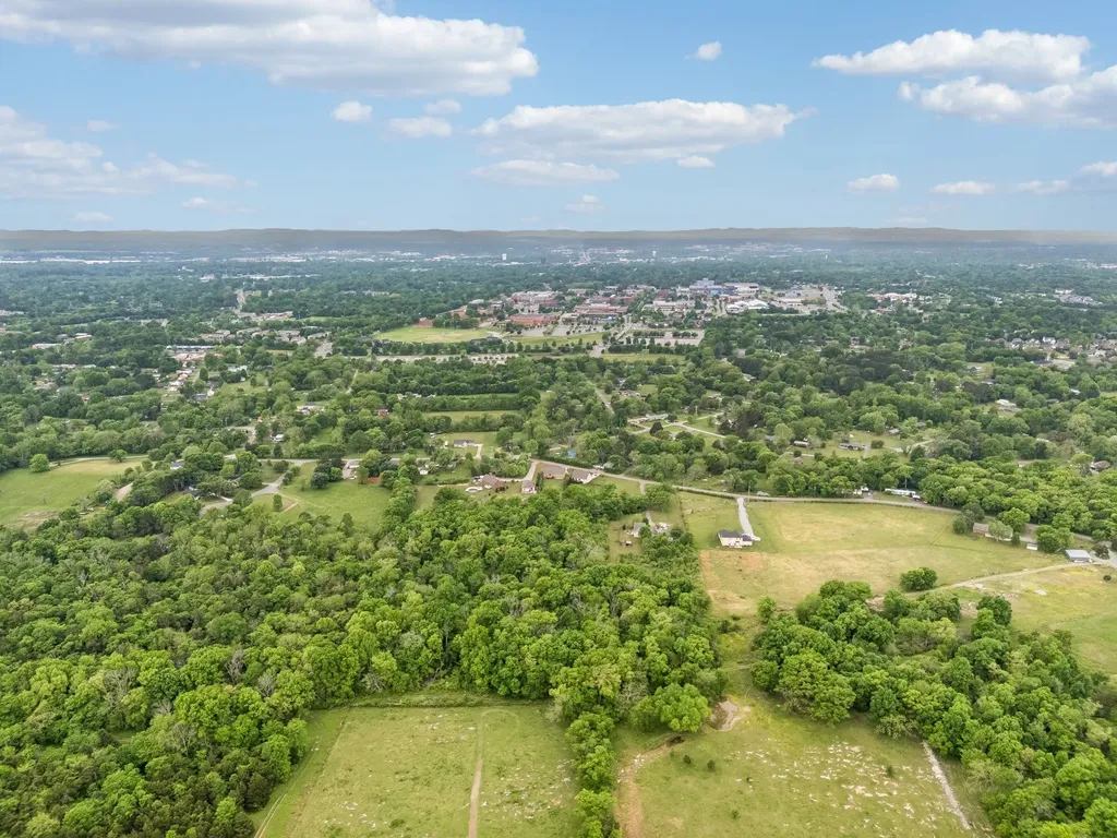 592 Twin Oak Drive Murfreesboro TN 37130