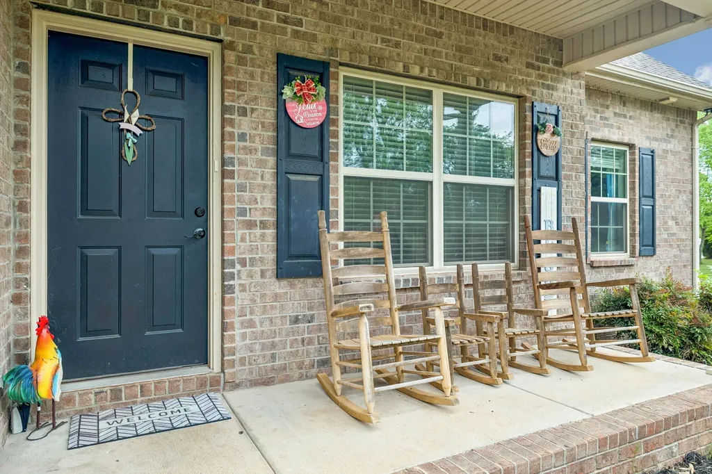 592 Twin Oak Drive Murfreesboro TN 37130