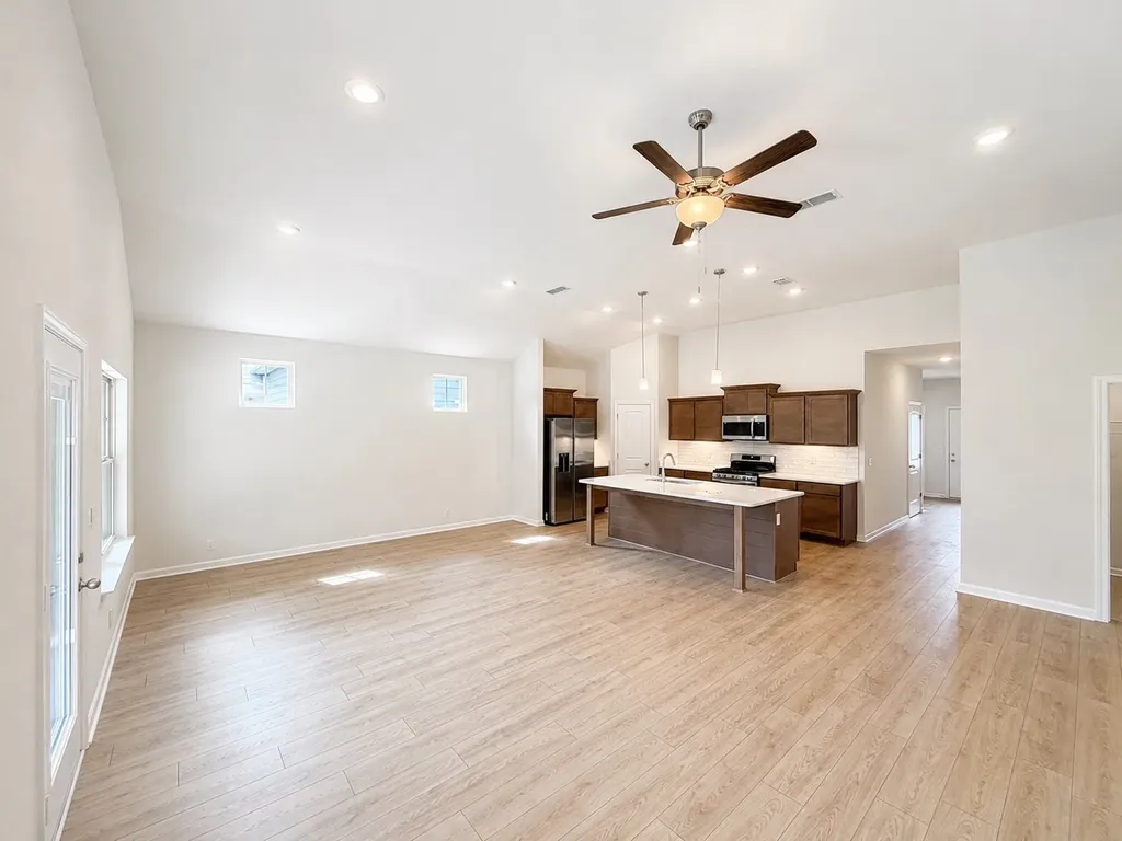 5735 Shoreline Drive Murfreesboro TN 37128