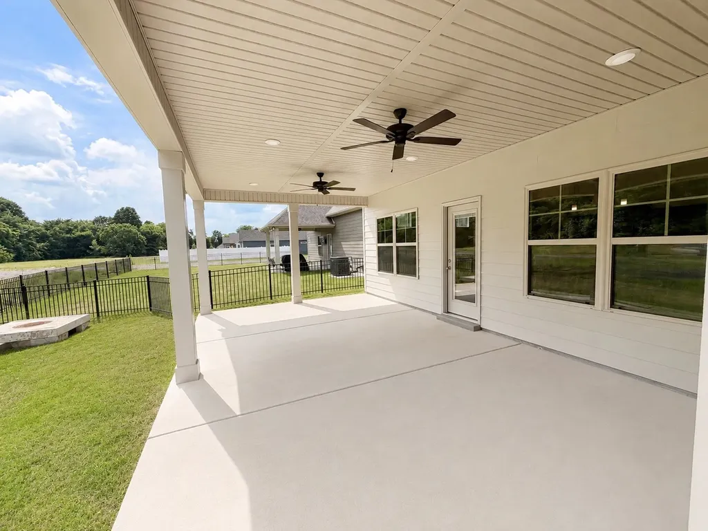 5735 Shoreline Drive Murfreesboro TN 37128