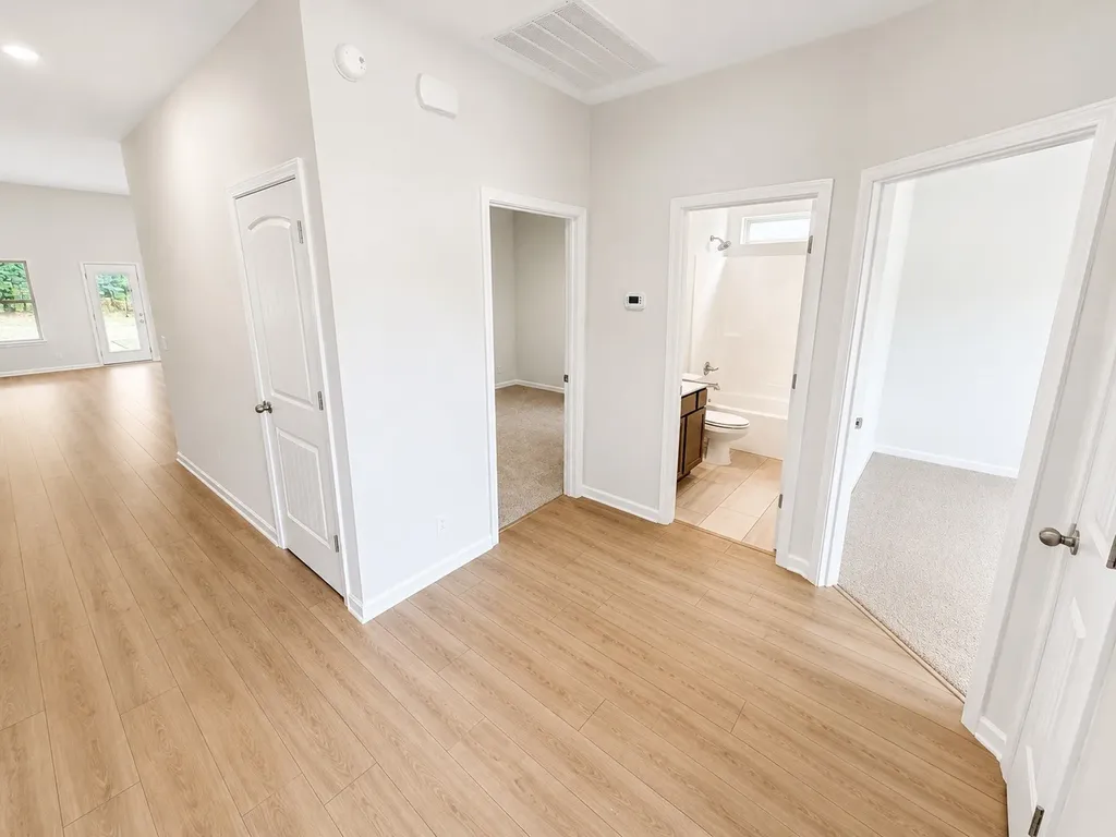 5735 Shoreline Drive Murfreesboro TN 37128