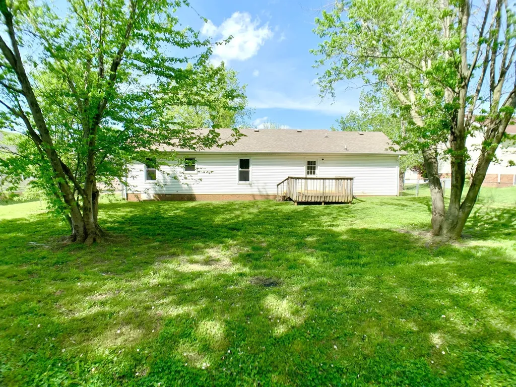 236 Moncrest Drive Clarksville TN 37042
