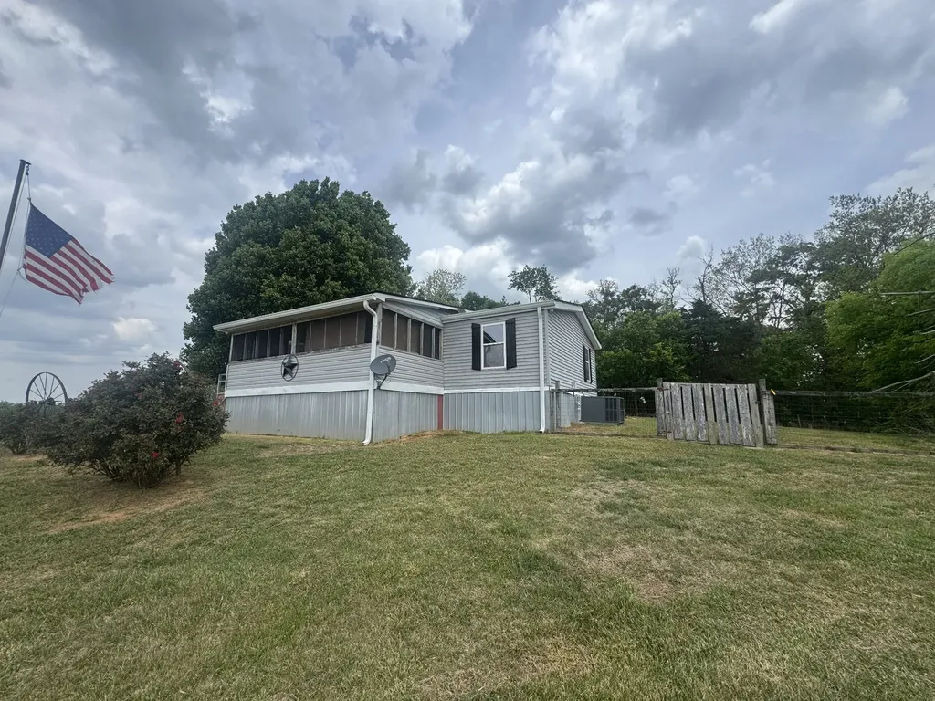 1619 Mccormick Ridge Road Red Boiling Springs TN 37150