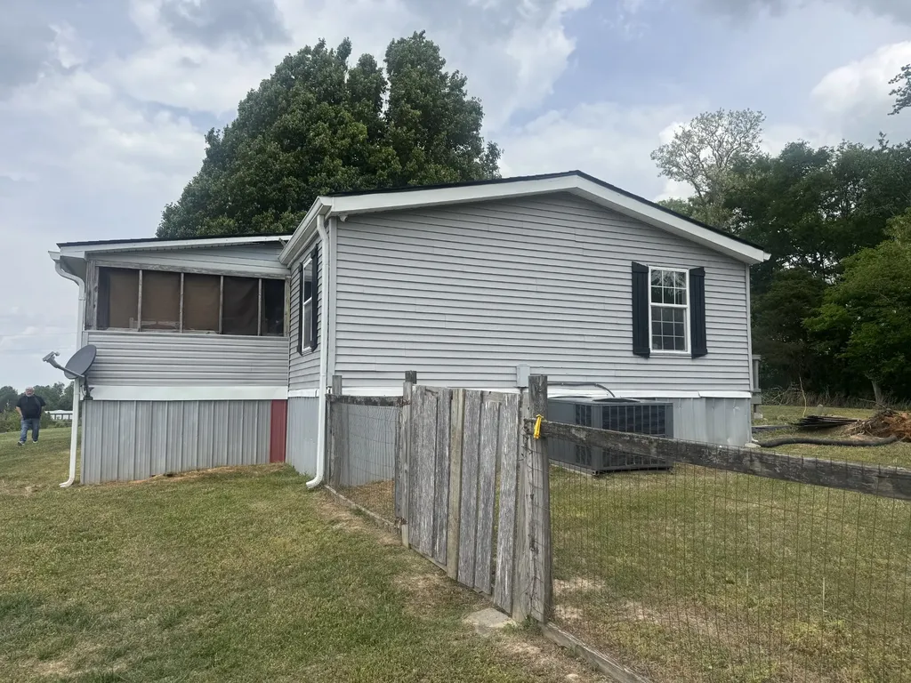1619 Mccormick Ridge Road Red Boiling Springs TN 37150