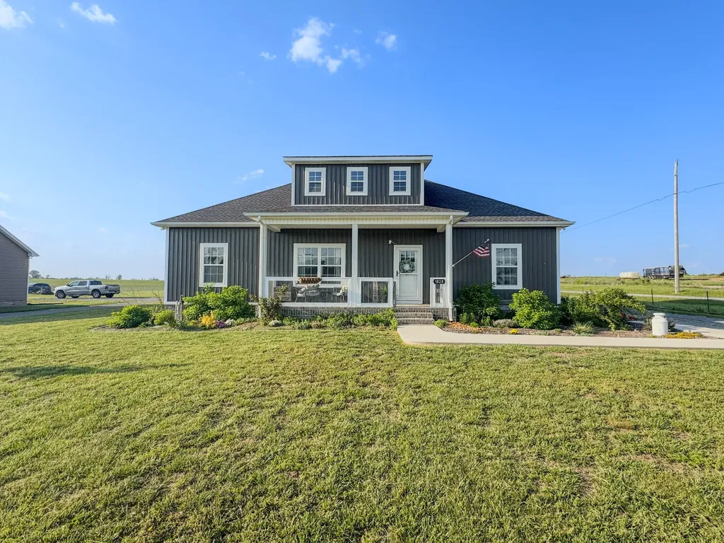 1828 Old Highway 52 Lafayette TN 37083