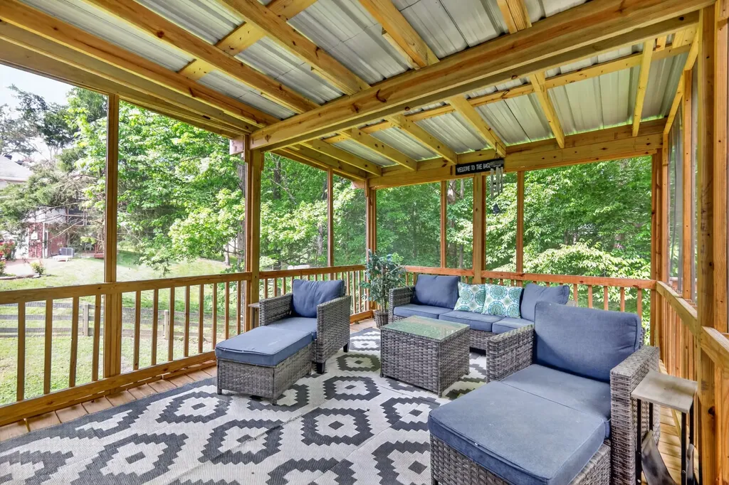 722 Lone Oak Drive Pegram TN 37143