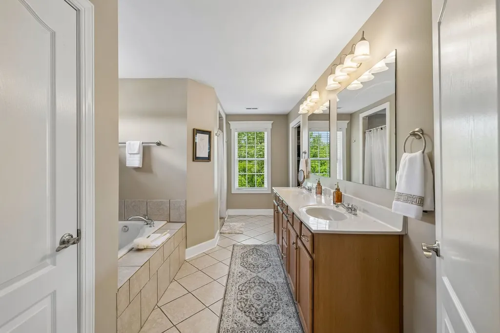 2521 Edinburgh Street Old Hickory TN 37138