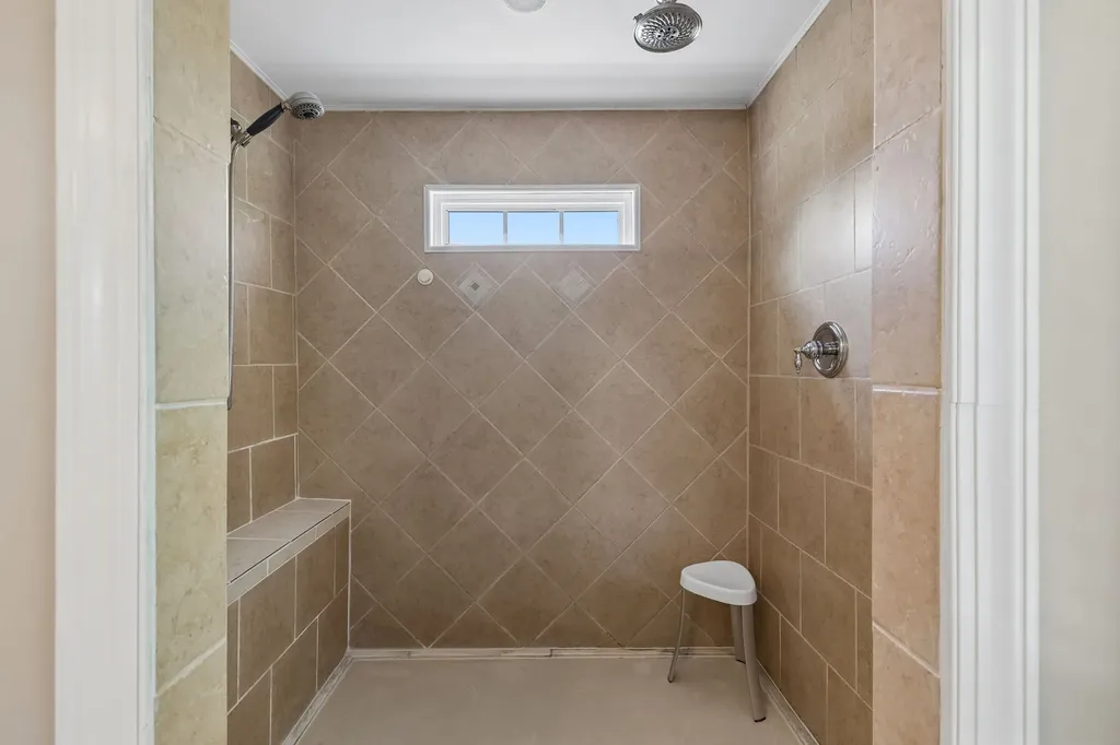 2521 Edinburgh Street Old Hickory TN 37138