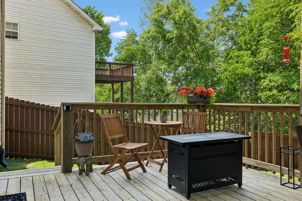 2521 Edinburgh Street Old Hickory TN 37138