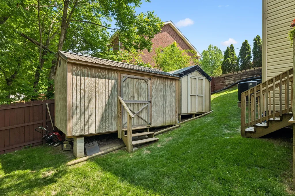 2521 Edinburgh Street Old Hickory TN 37138