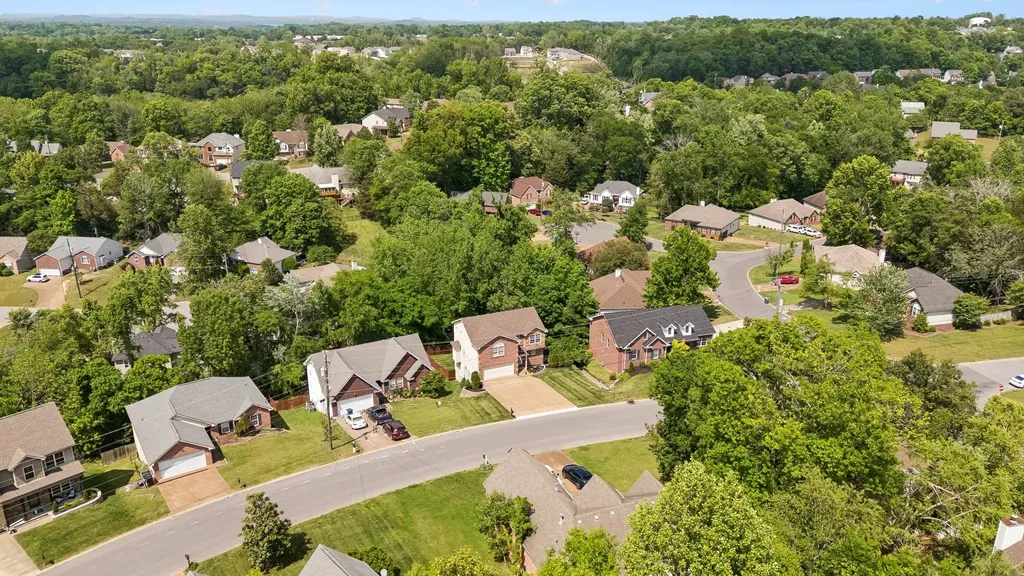 2521 Edinburgh Street Old Hickory TN 37138