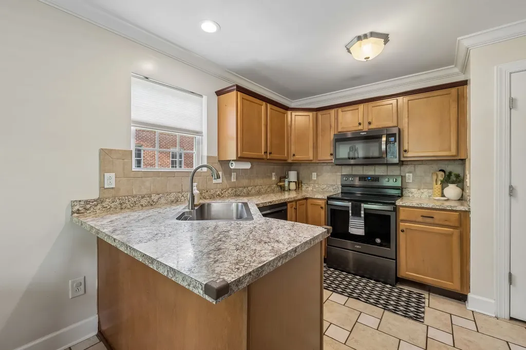 2521 Edinburgh Street Old Hickory TN 37138