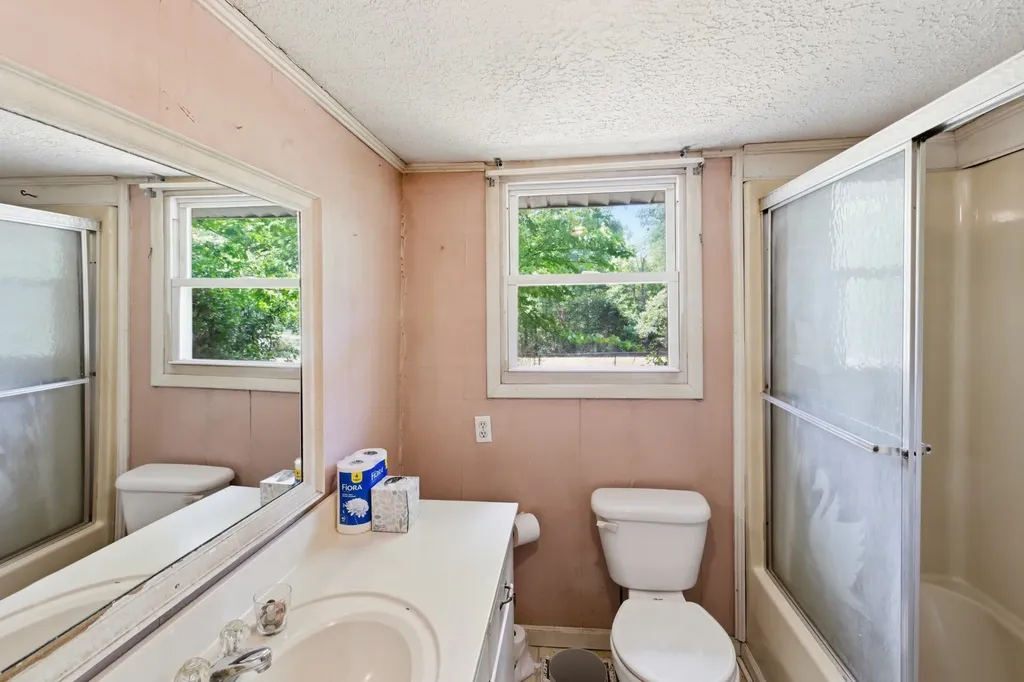 10075 Buckner Ridge Road Bon Aqua TN 37025