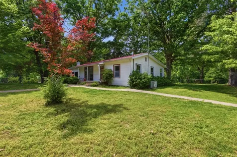 10075 Buckner Ridge Road Bon Aqua TN 37025
