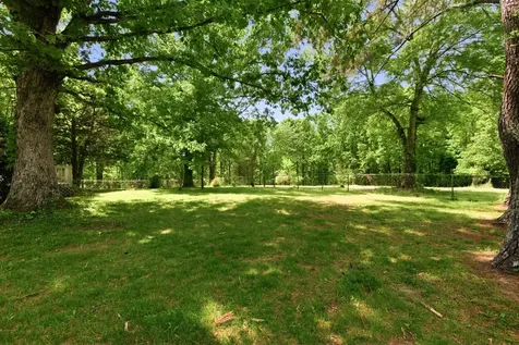 10075 Buckner Ridge Road Bon Aqua TN 37025