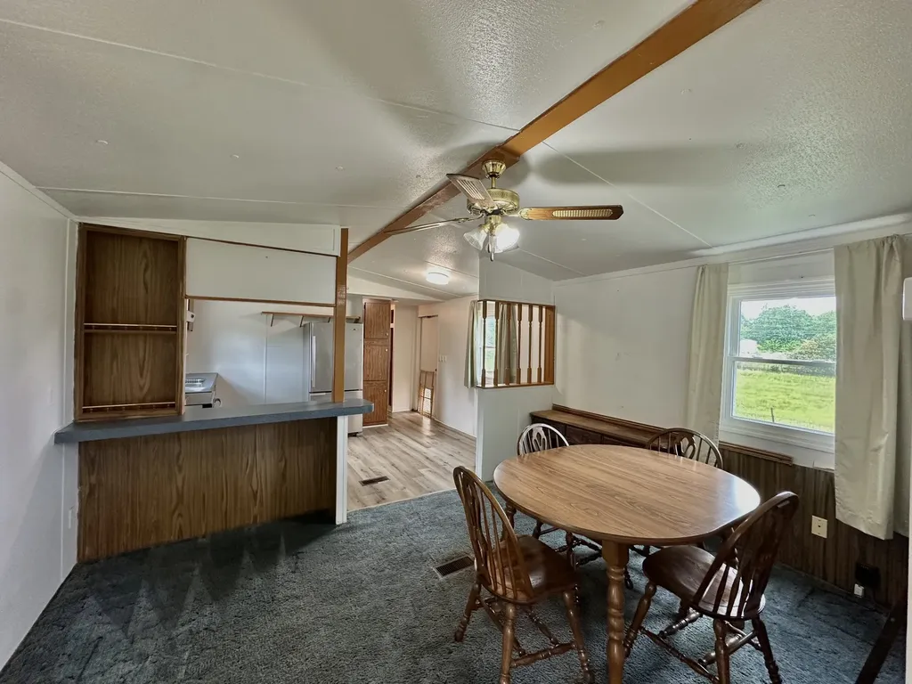 123 E Richview Road Cumberland City TN 37050