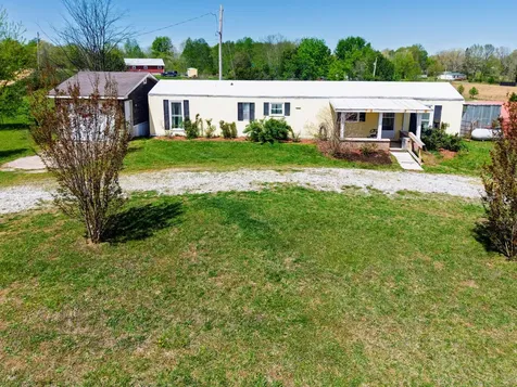 123 E Richview Road Cumberland City TN 37050