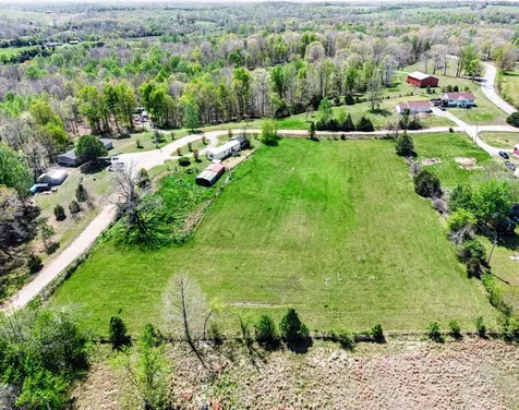 123 E Richview Road Cumberland City TN 37050