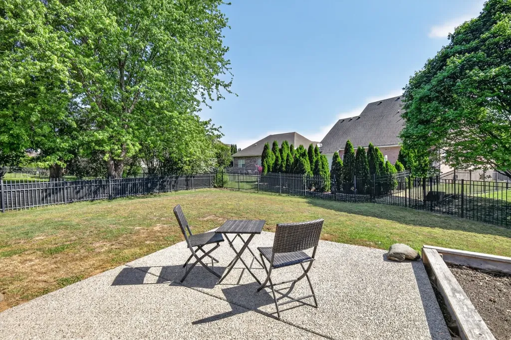 4002 Lilac Lane Spring Hill TN 37174