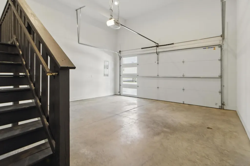 824B Watts Lane Nashville TN 37209