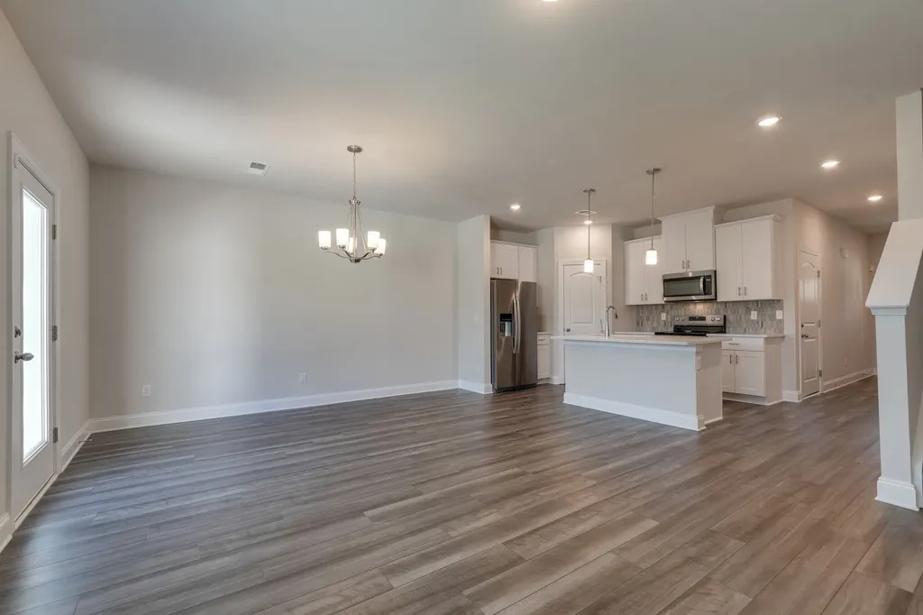 364 Coleman Court Columbia TN 38401