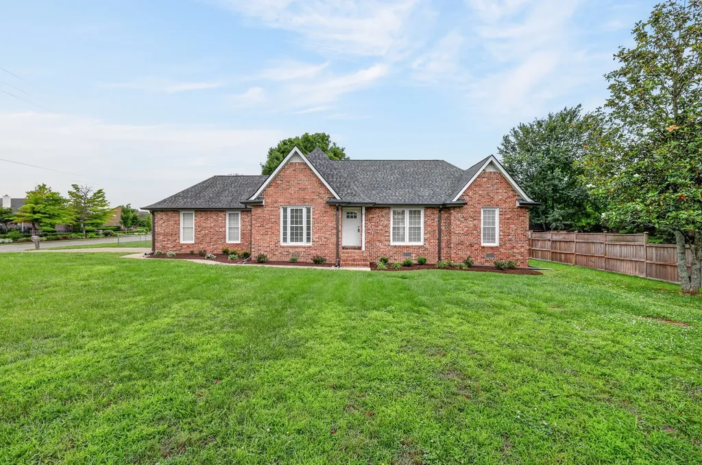 1015 Brinkley Road Murfreesboro TN 37128