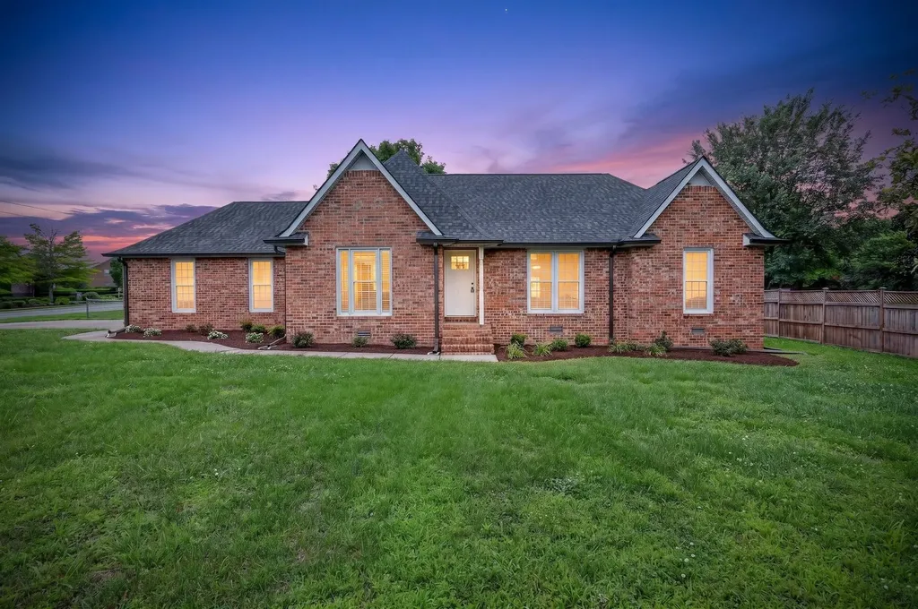 1015 Brinkley Road Murfreesboro TN 37128
