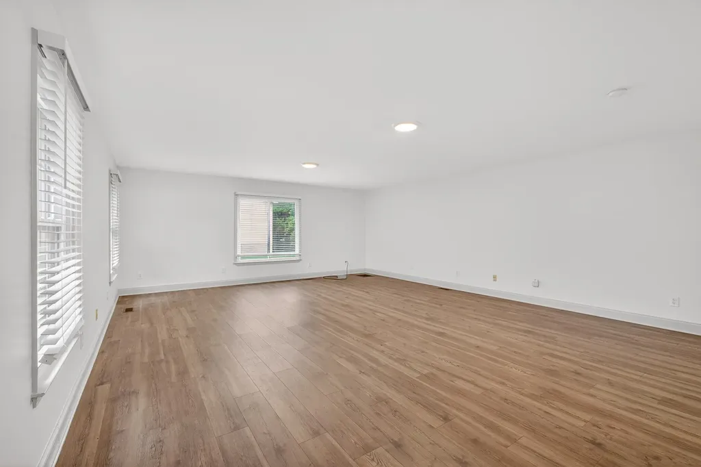 1015 Brinkley Road Murfreesboro TN 37128