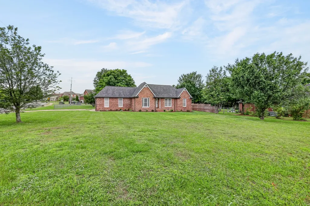 1015 Brinkley Road Murfreesboro TN 37128