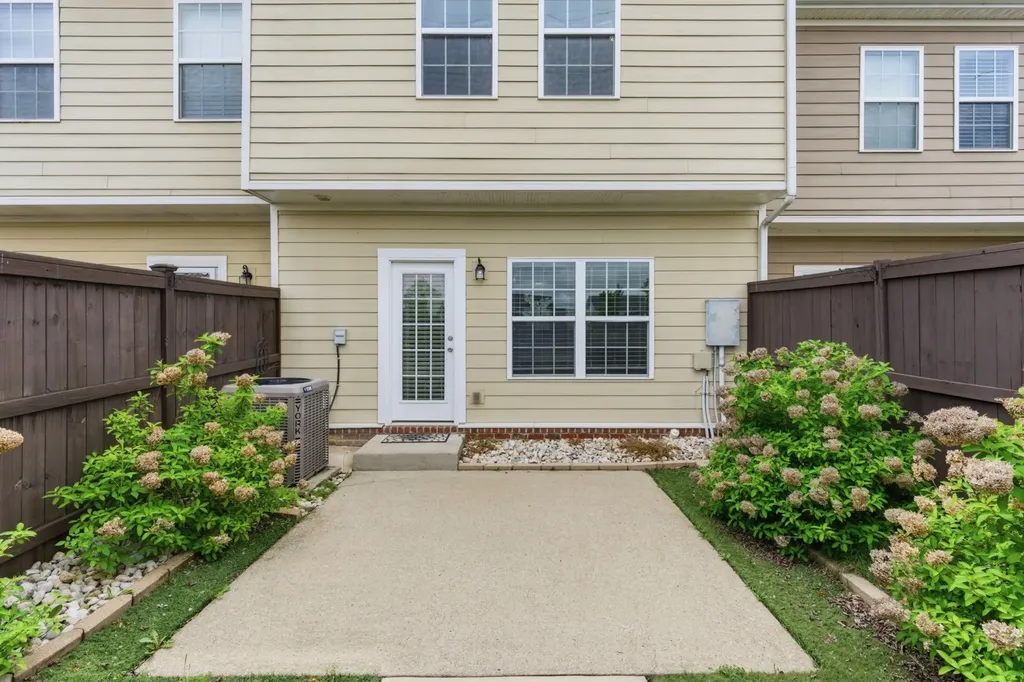 2020 Hemlock Drive Spring Hill TN 37174