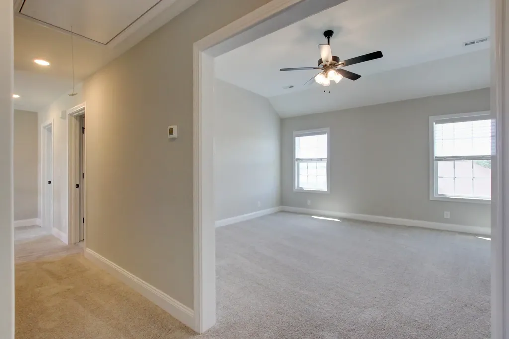 222 Cotoneaster Lane Clarksville TN 37043