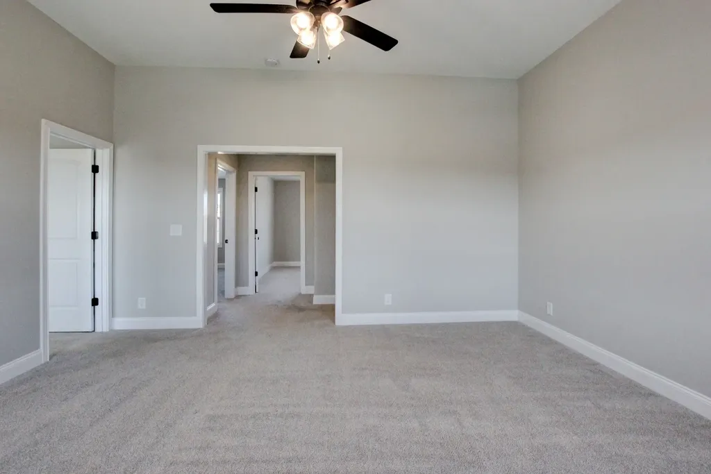 222 Cotoneaster Lane Clarksville TN 37043