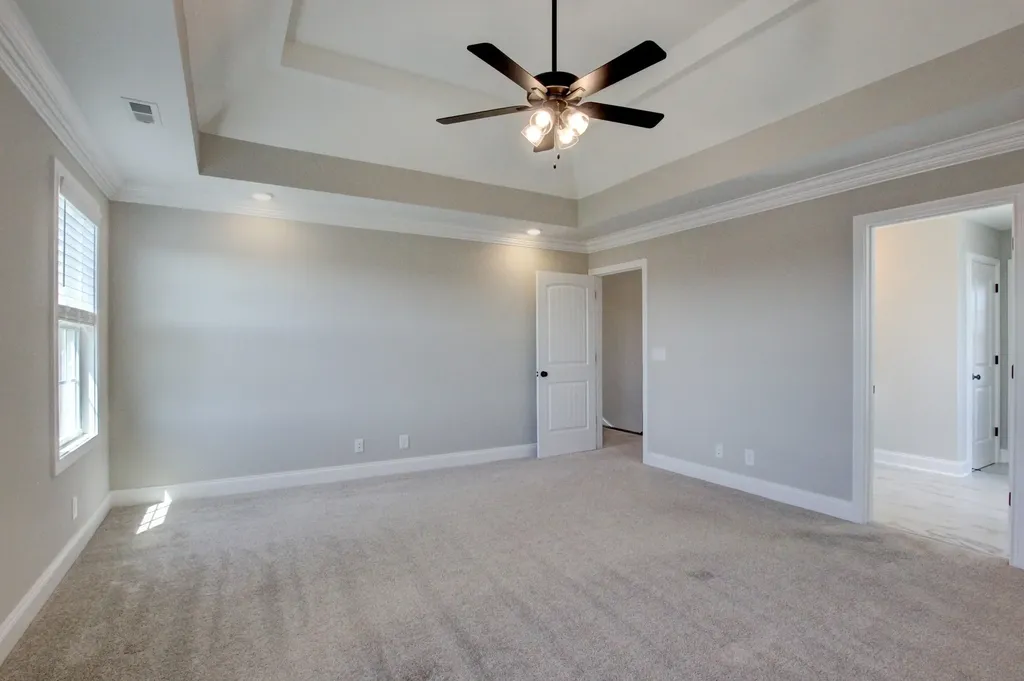 222 Cotoneaster Lane Clarksville TN 37043