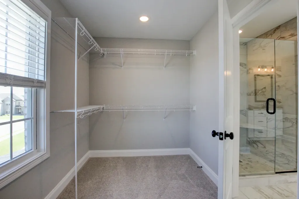 222 Cotoneaster Lane Clarksville TN 37043