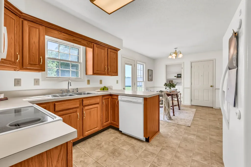 1121 Lucas Wayne Drive Clarksville TN 37043