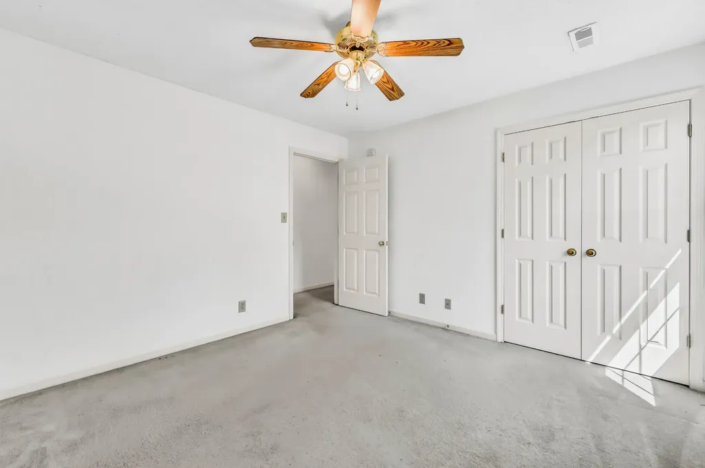 1121 Lucas Wayne Drive Clarksville TN 37043