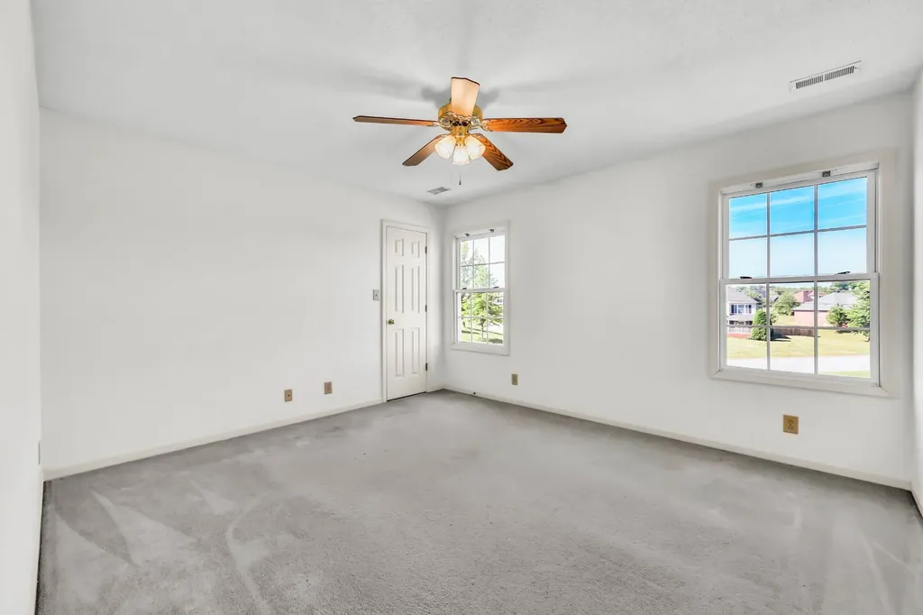 1121 Lucas Wayne Drive Clarksville TN 37043