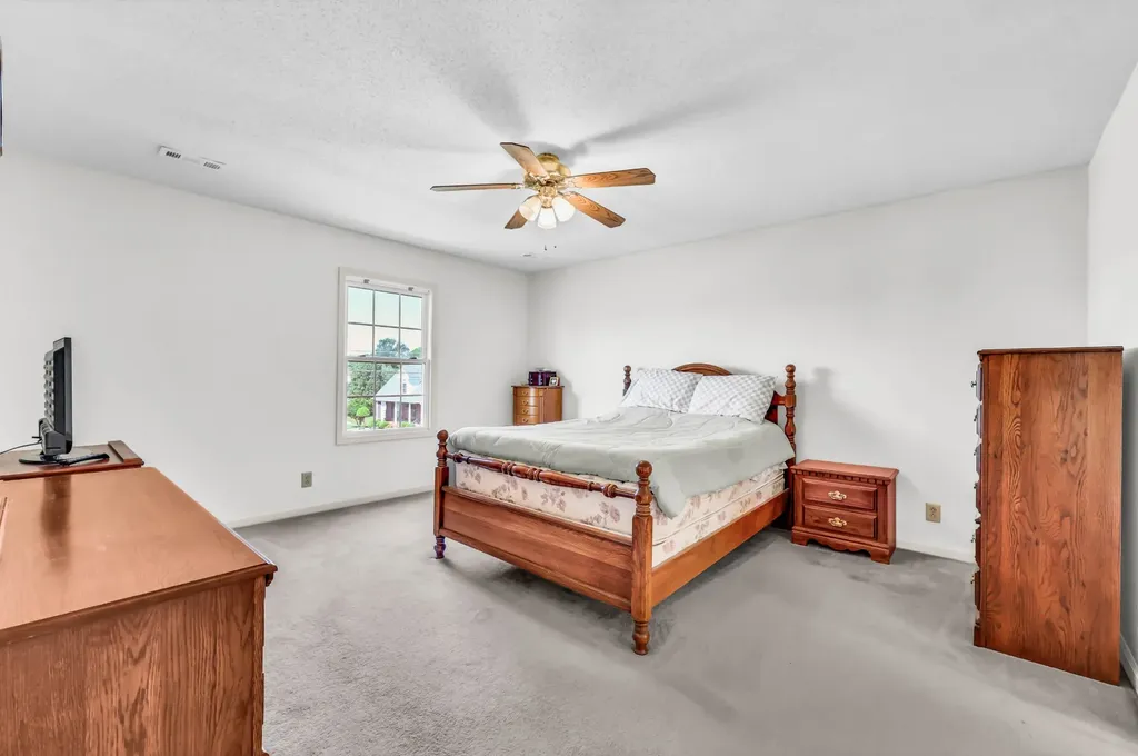 1121 Lucas Wayne Drive Clarksville TN 37043