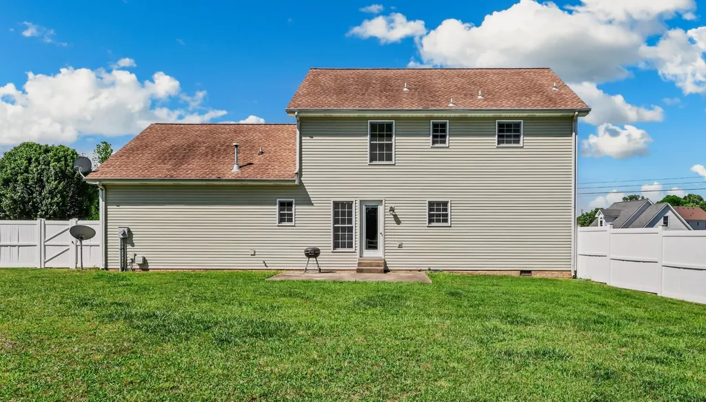 1121 Lucas Wayne Drive Clarksville TN 37043