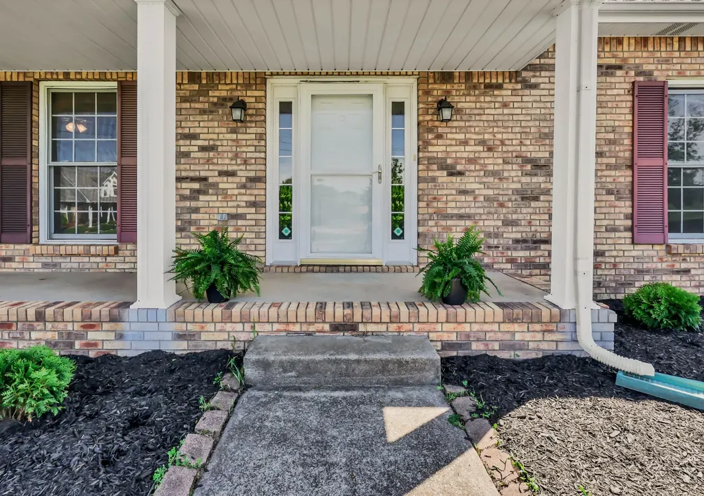 1121 Lucas Wayne Drive Clarksville TN 37043