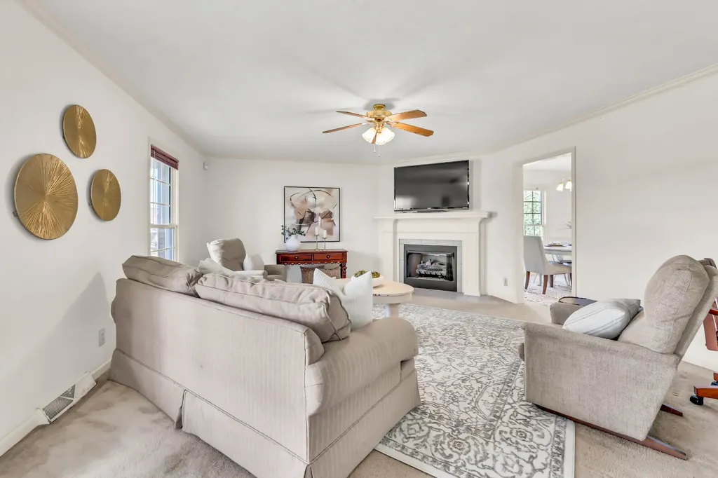 1121 Lucas Wayne Drive Clarksville TN 37043