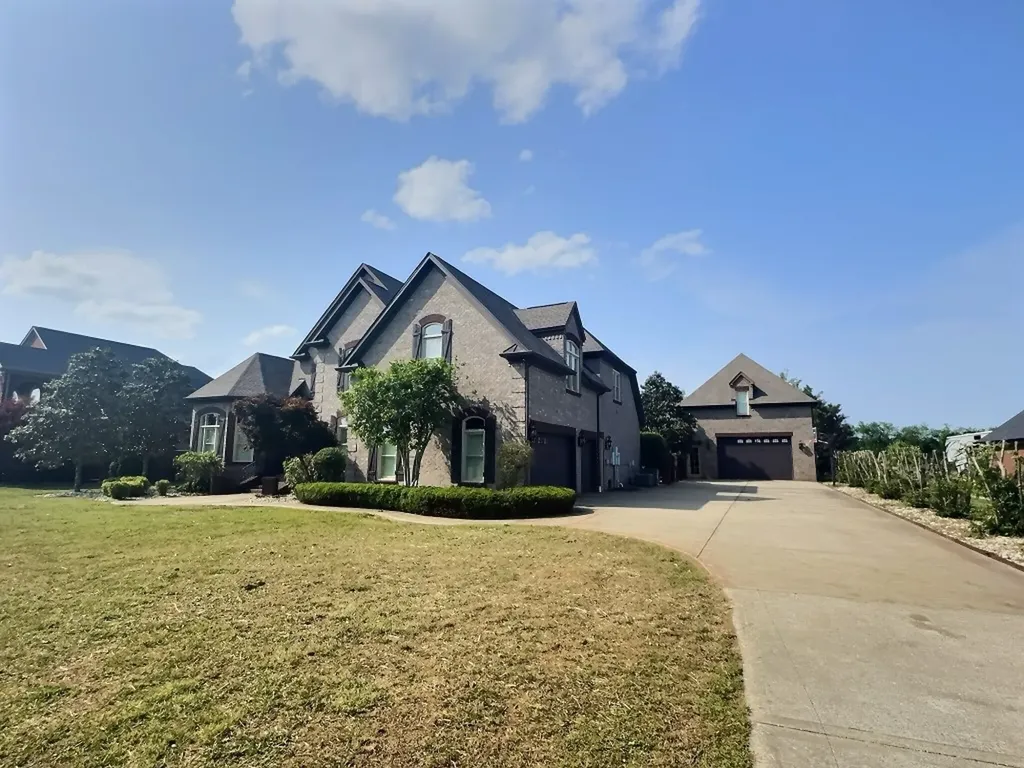 120 Blue Ribbon Trail Christiana TN 37037