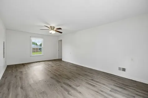 422 Cook Drive Clarksville TN 37042