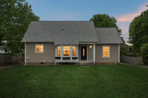 422 Cook Drive Clarksville TN 37042