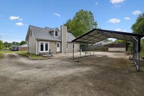 422 Cook Drive Clarksville TN 37042