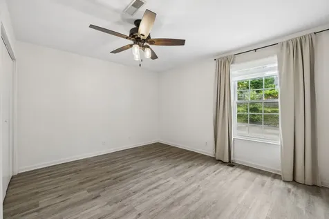 422 Cook Drive Clarksville TN 37042