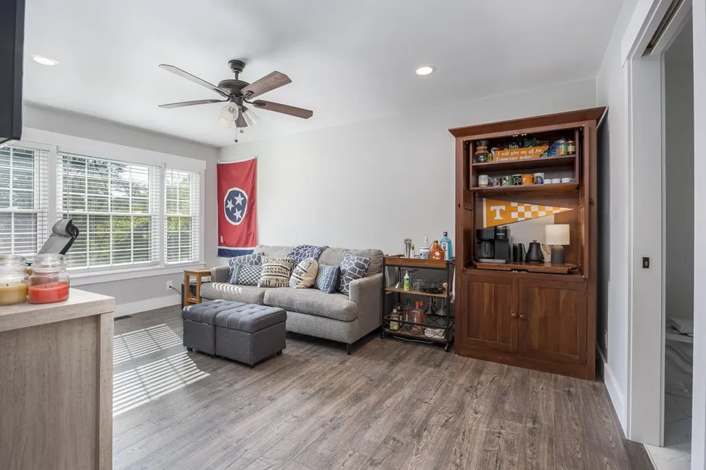 642 Hicks Road Nashville TN 37221