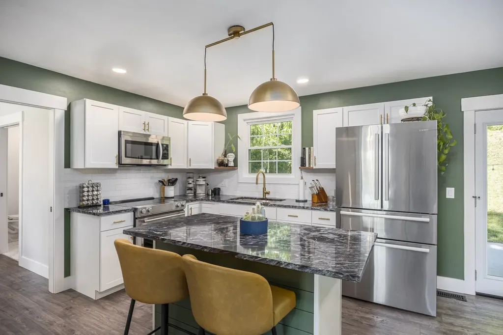642 Hicks Road Nashville TN 37221