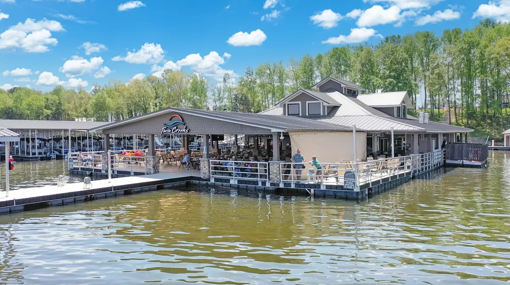 58 Island Way Winchester TN 37398